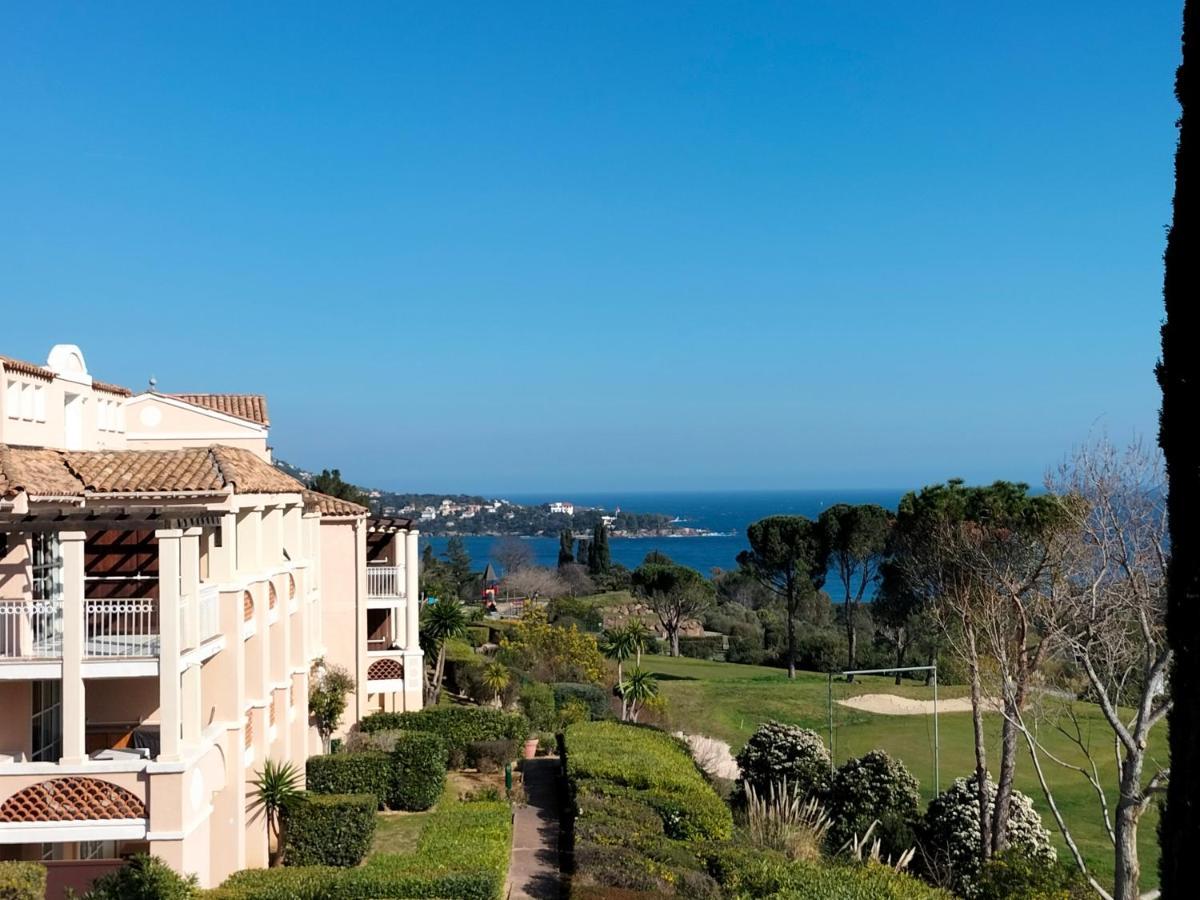 Studio 4P Vue Mer Calme Cap Esterel Saint-Raphael  Ngoại thất bức ảnh